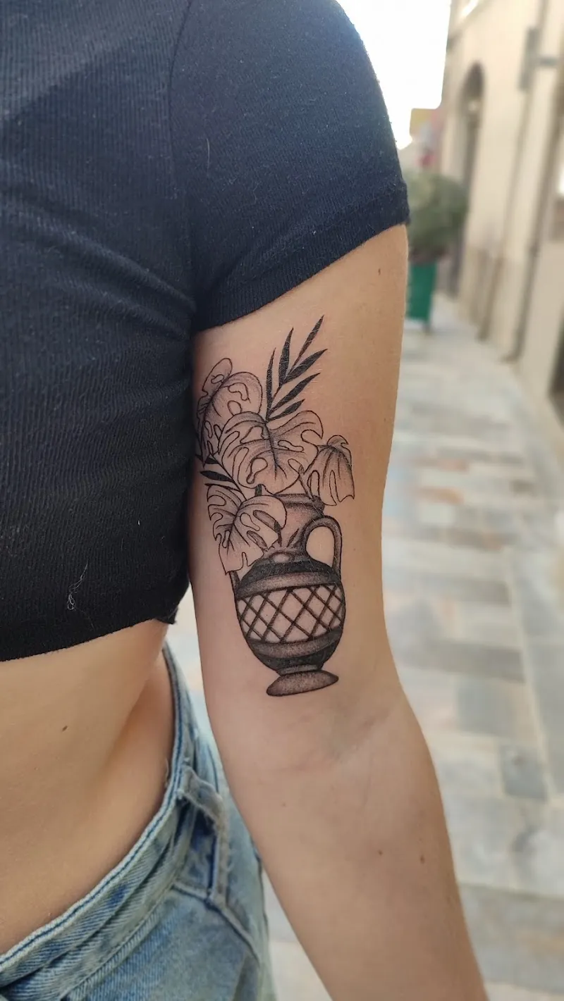 Galerie de tatouages 71 Luss Tattoo