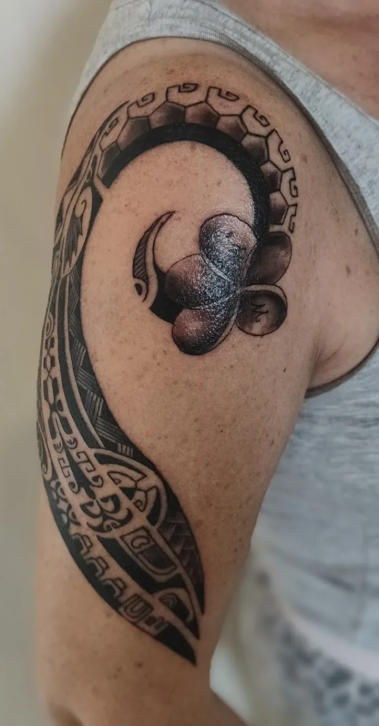 Maikiu Tattoo 4 768x1468