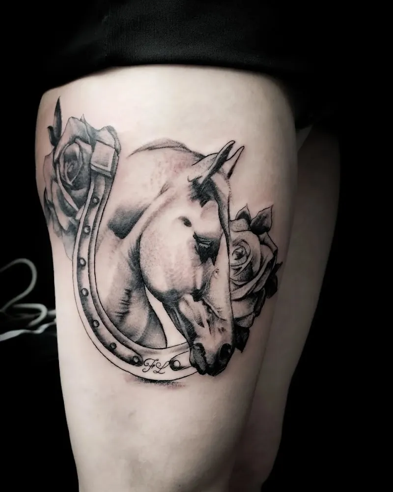 Galerie de tatouages 6 Midgard Tattoo