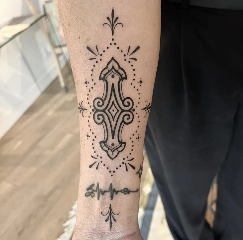 Galerie de tatouages 37 Minuit Soleil