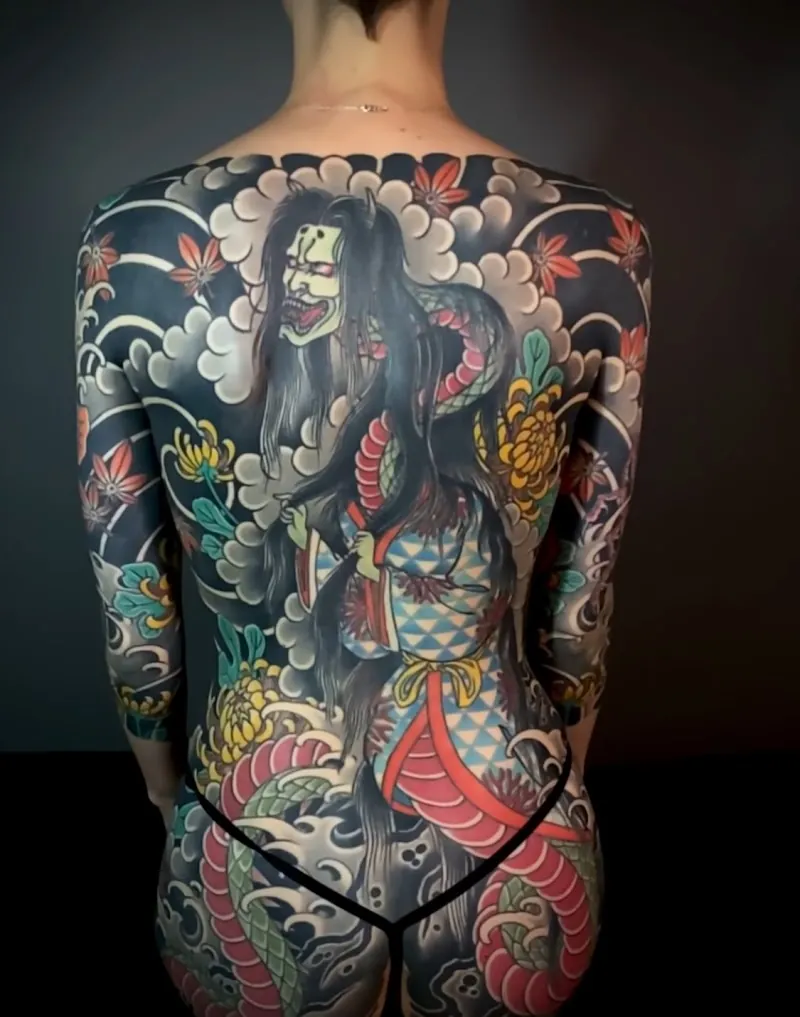 Galerie de tatouages 11 Mystery Tattoo Club
