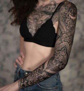 Ornamental Tattooing woman_3_11zon