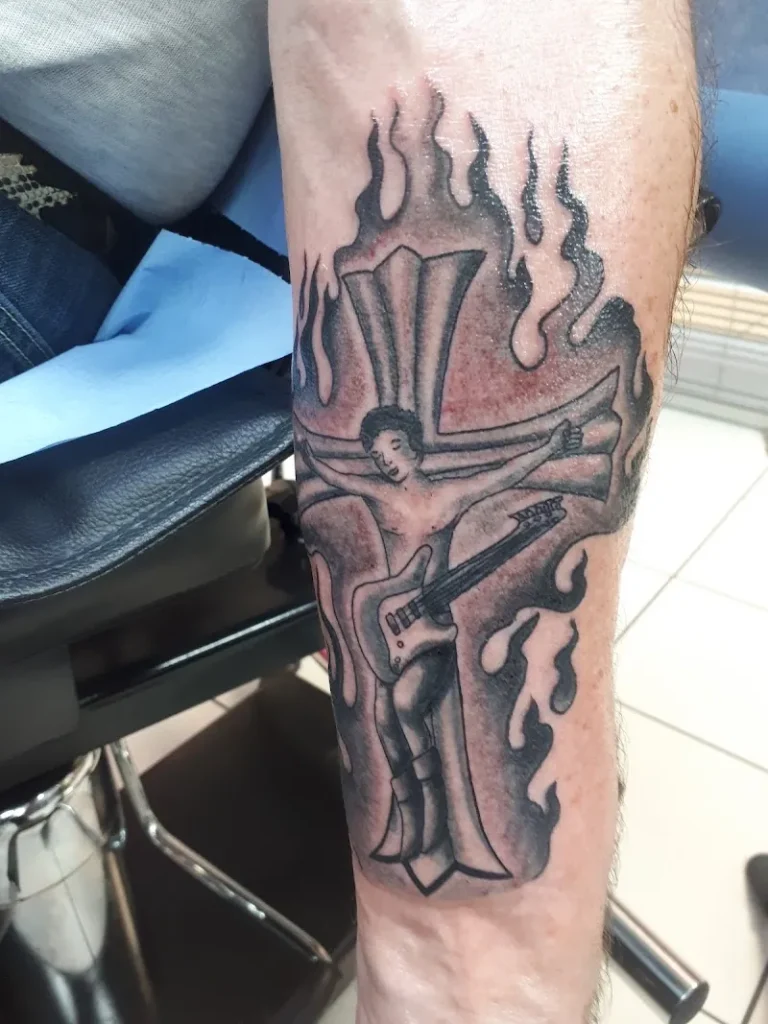 Paradyse Tattoo   tattoo parlor and body piercing 5 768x1024