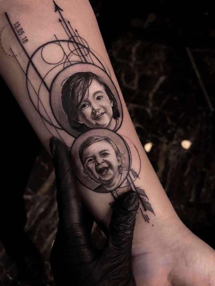 Portrait tatouage réaliste enfant_4