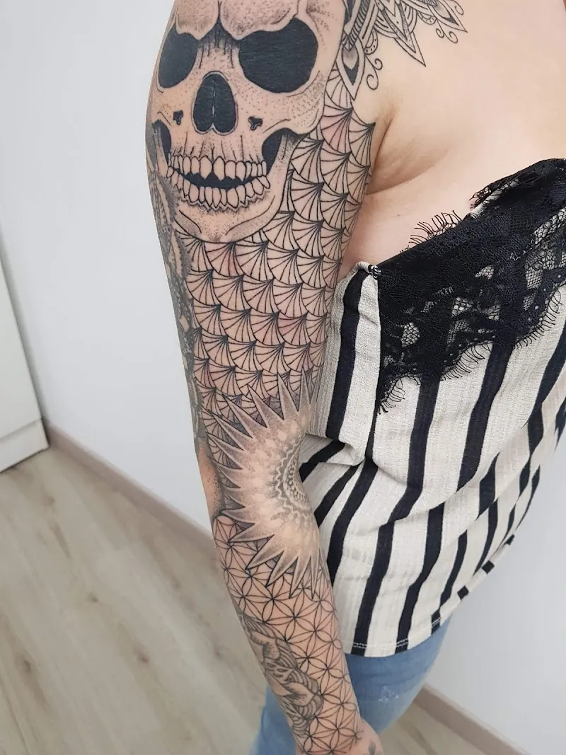 Galerie de tatouages 89 Quadrilatera