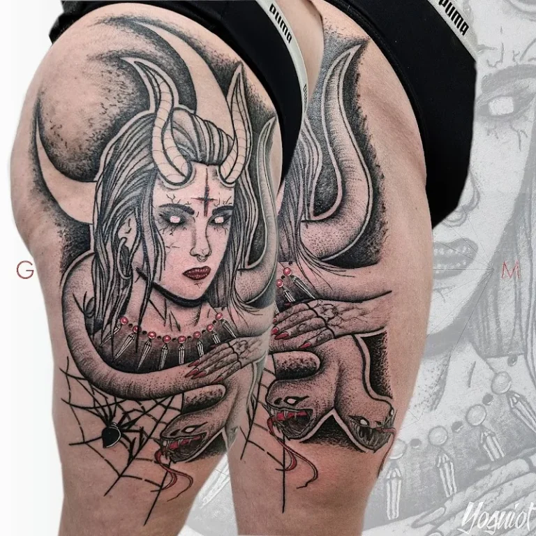 Quadrilatera Tattoo Shop 6 768x768