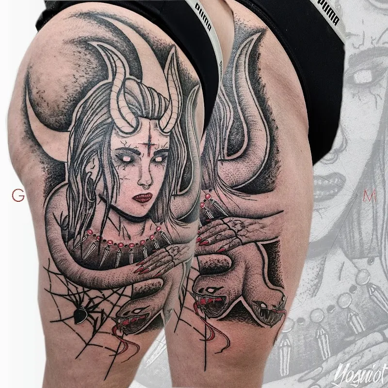 Galerie de tatouages 88 Quadrilatera