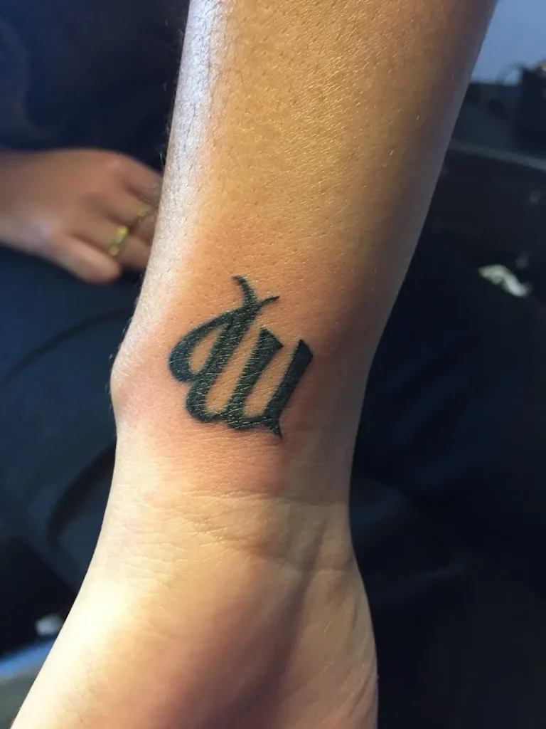 Rhapsody Tattoo Shop 7 768x1024