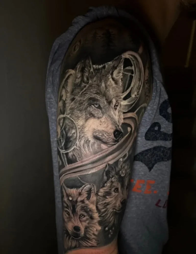SIXTINE TATTOO SHOP 3 768x994