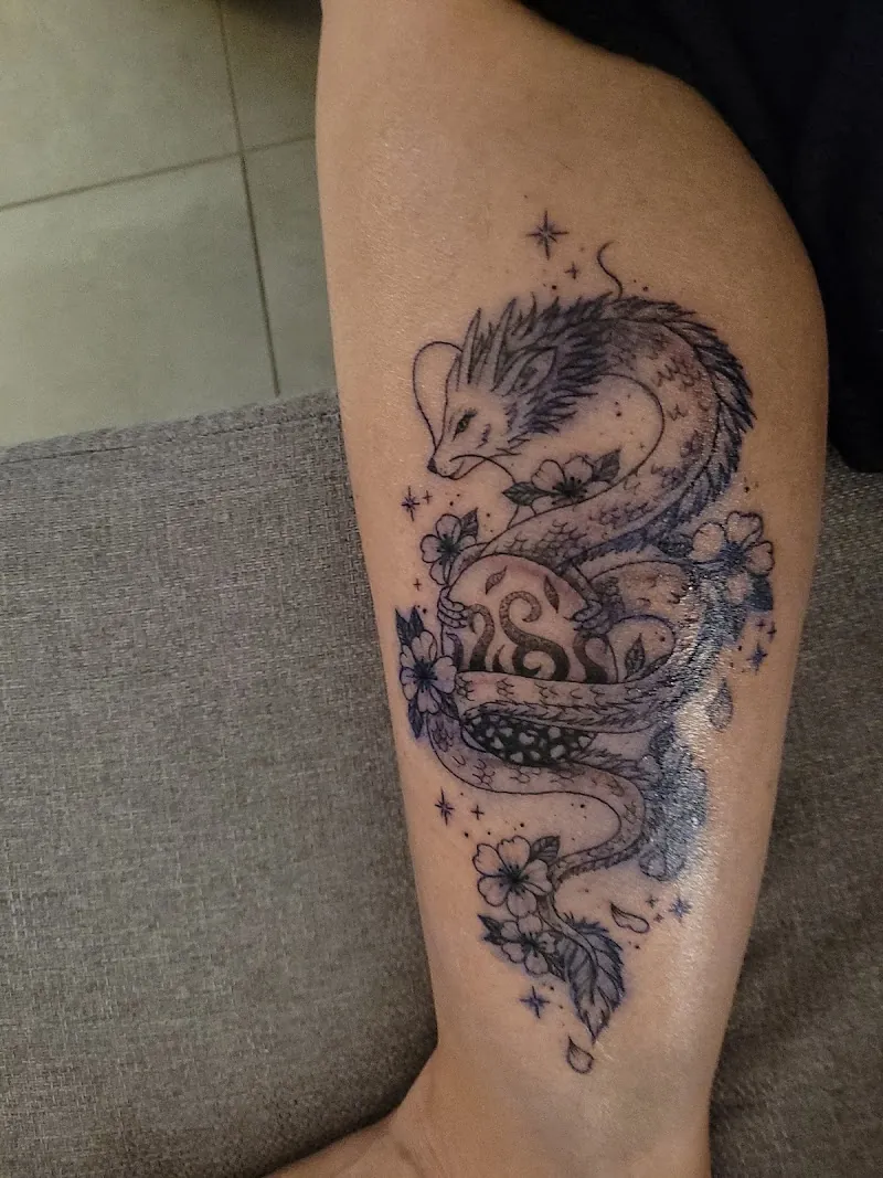 Galerie de tatouages 72 Sylvia Tattoo-Club