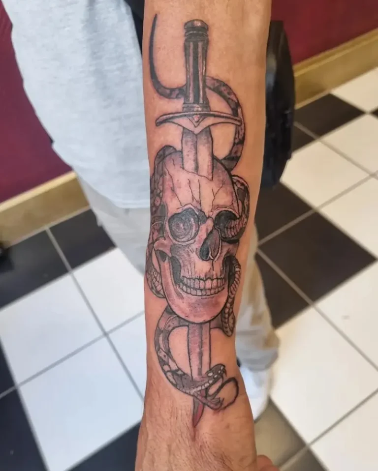 SoAnE Tattoo Shop 3 768x958