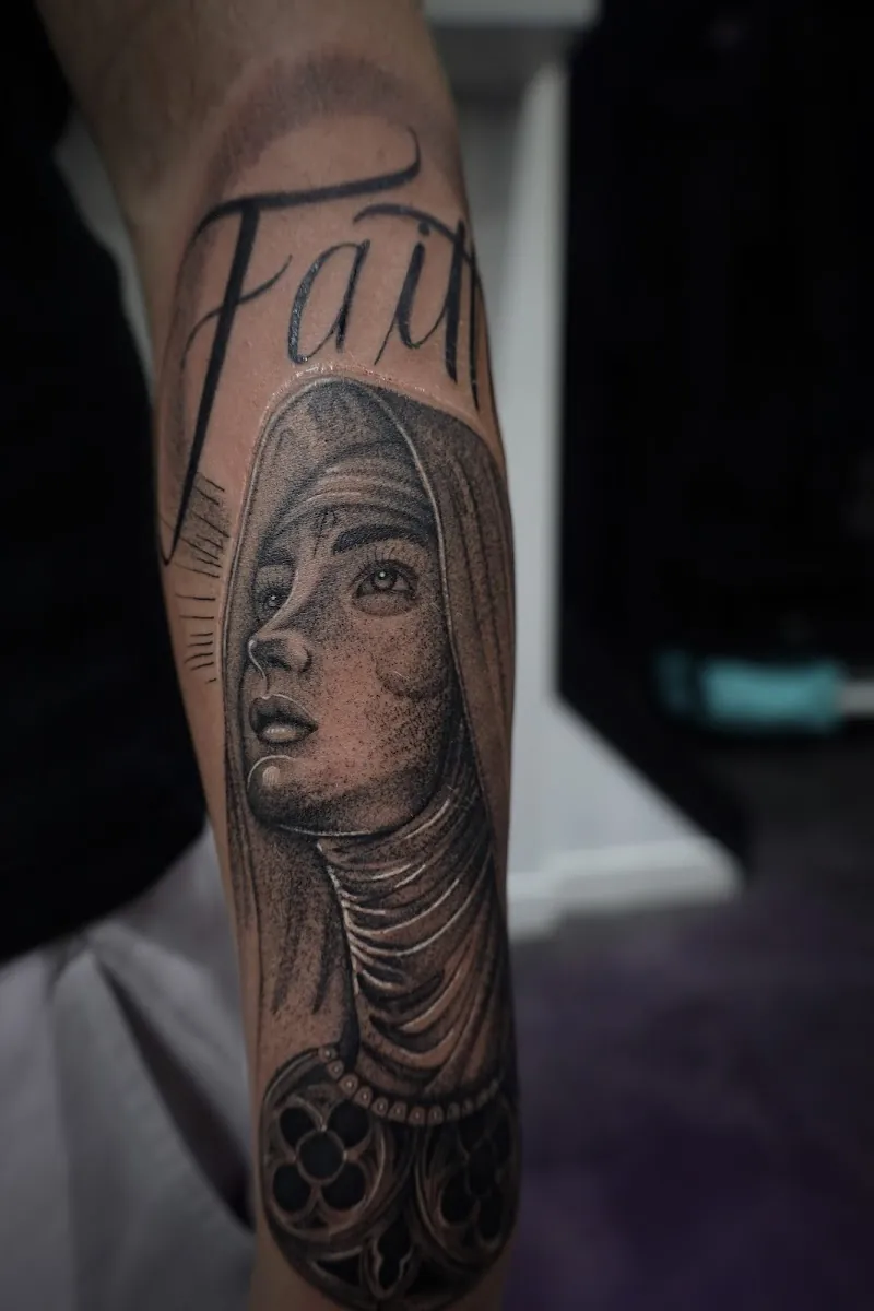 Galerie de tatouages 19 T.S Paris
