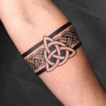 Tatouage celtique triskele 5 guide style tatouage,inspiration tatouage,style tatouage,inspiration tatouage homme,inspiration tatouage femme