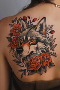 Tatouage néo-traditionnel composition florale et animal 2_5