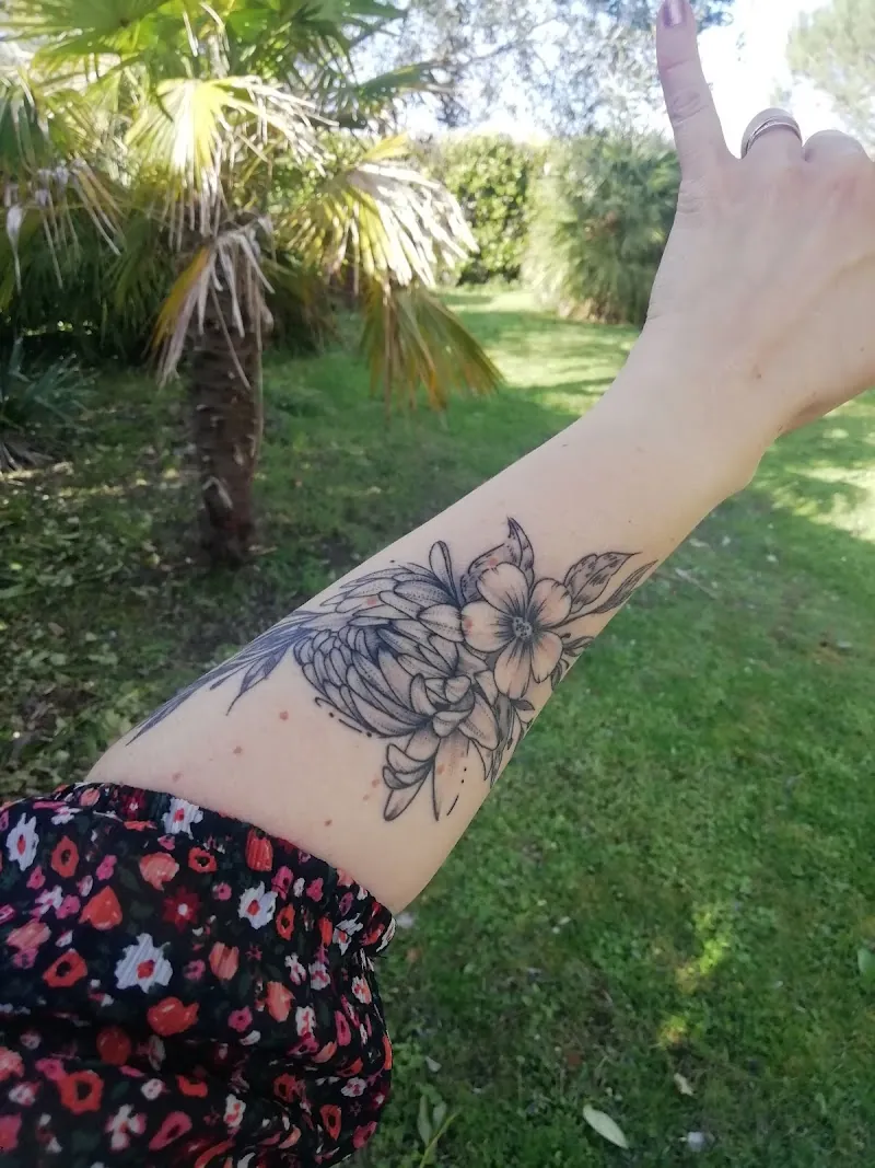 Tatouage By Lilou Ink