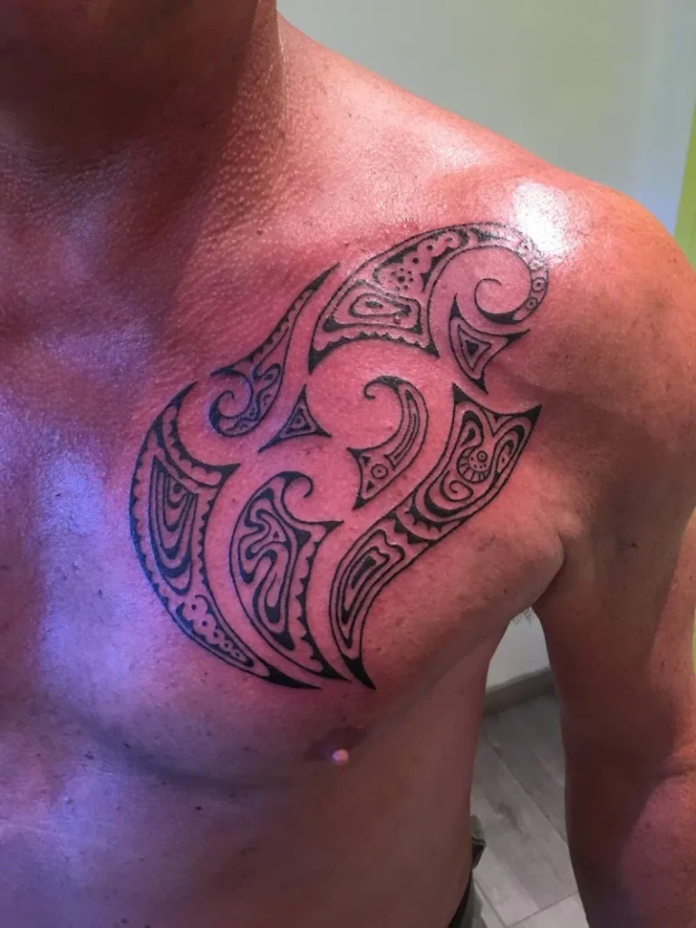 Tattoo Evasion Piercing 2 768x1024