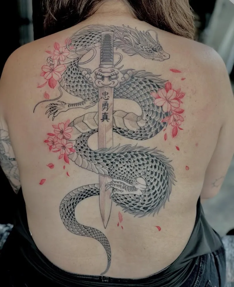 Galerie de tatouages 67 Three Lines Studio