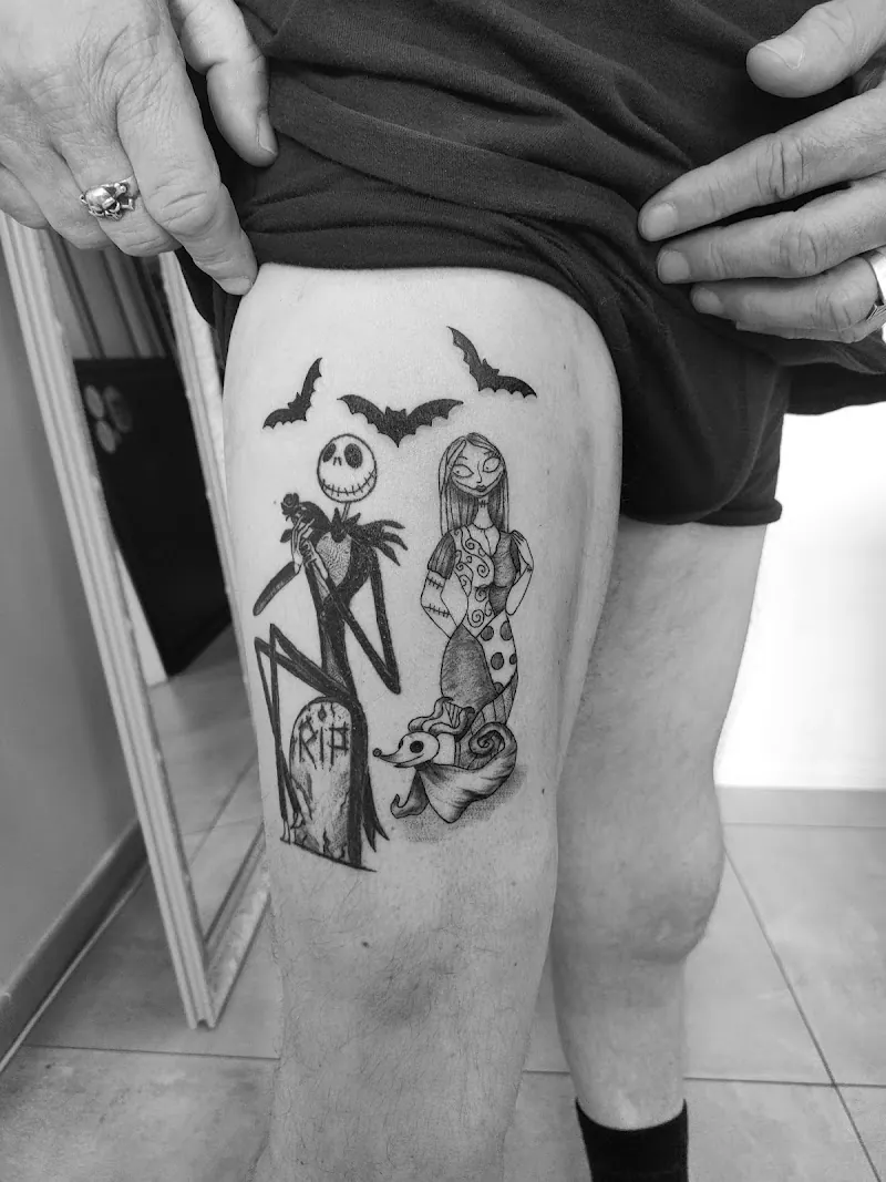 Galerie de tatouages 53 Twenty-Six-Needles