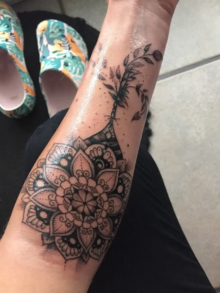 Wild Steel Tatouages Piercings 2 768x1024