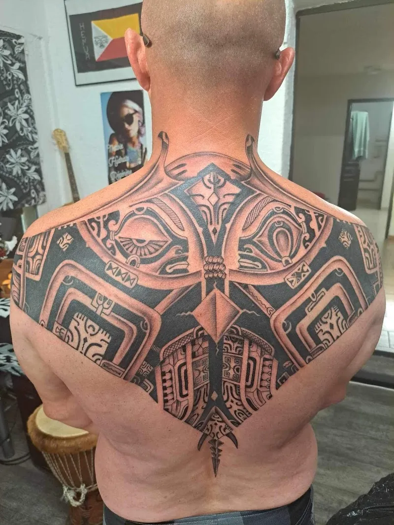 Hikutini Tattoo
