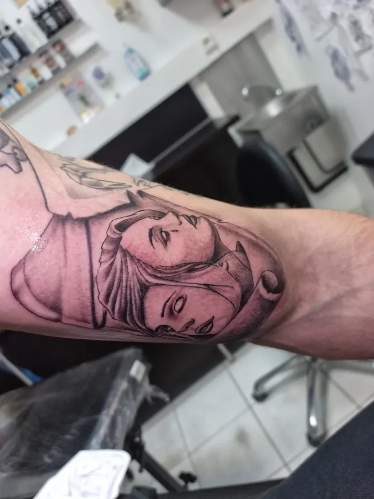 labtattooshop 7 768x1024