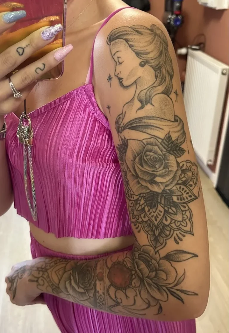 royal tattoo family 8 768x1117