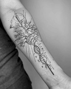 tatouage Fine Line noir et blanc arbre_9_11zon