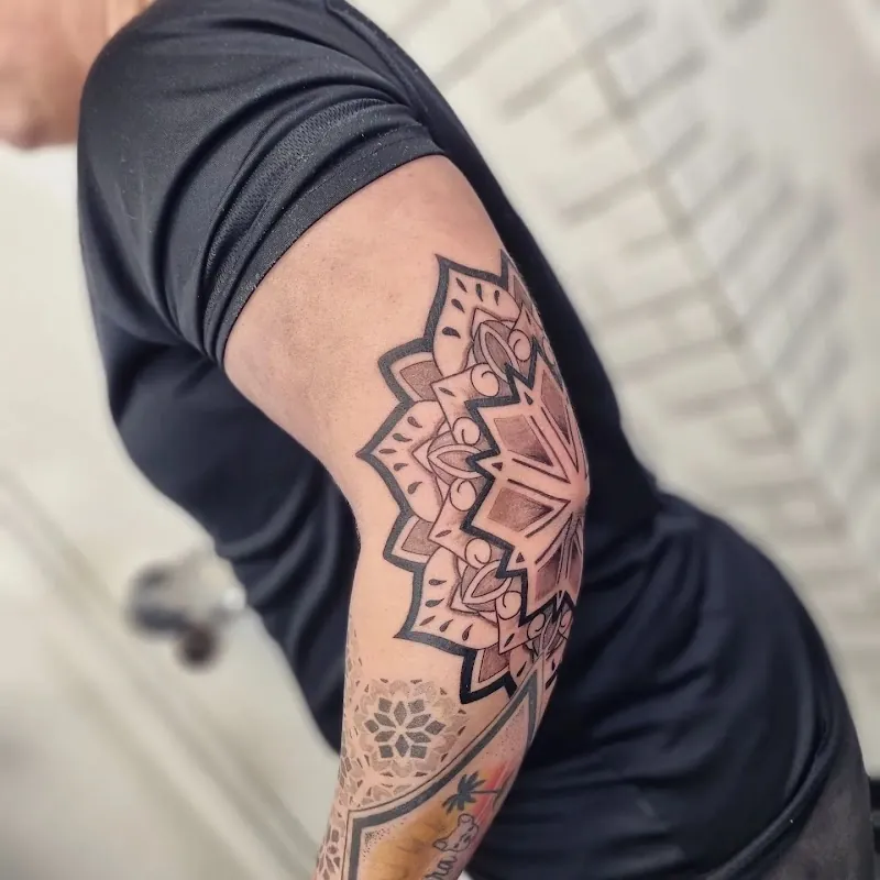 Galerie de tatouages 96 Adn-A Tattoo Studio