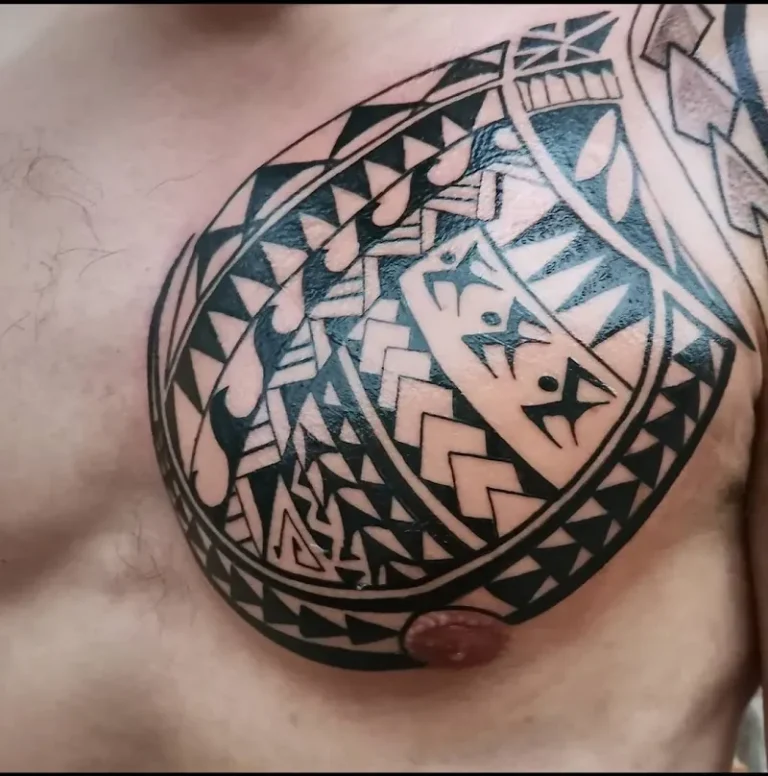 Astro ink tattoo Arts Corporels Tattoo 2 768x776