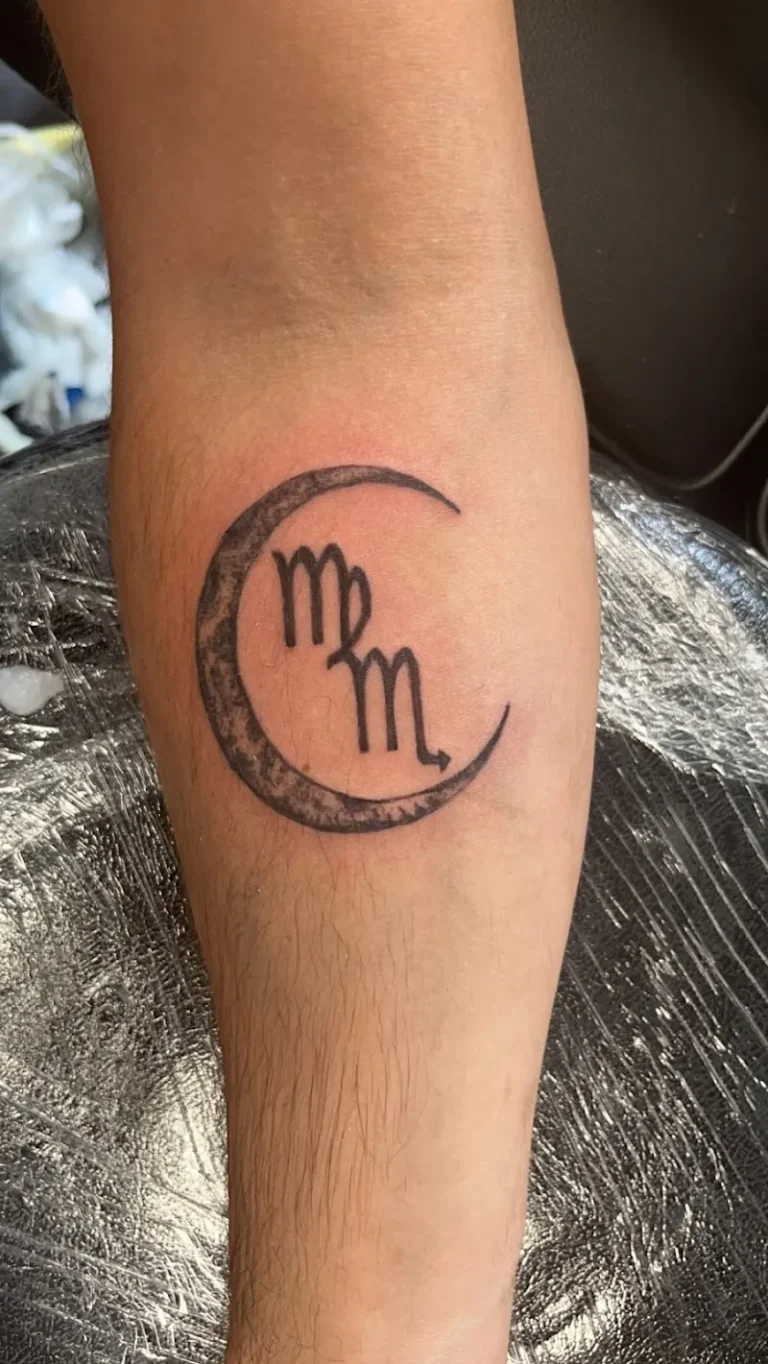 Black Onyx Studio salon tatouage et piercing 7 768x1364
