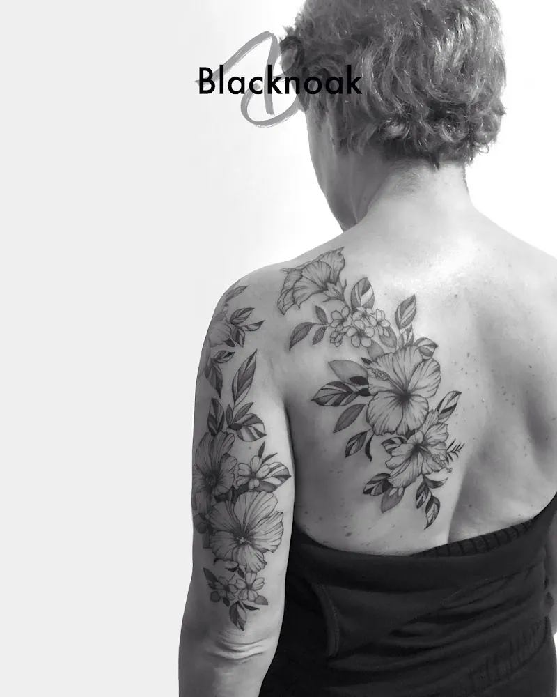 Galerie de tatouages 96 Blacknoak Tattoo