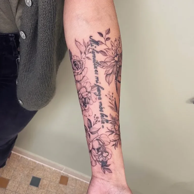 Caravane Tattoo Shop 5 768x768