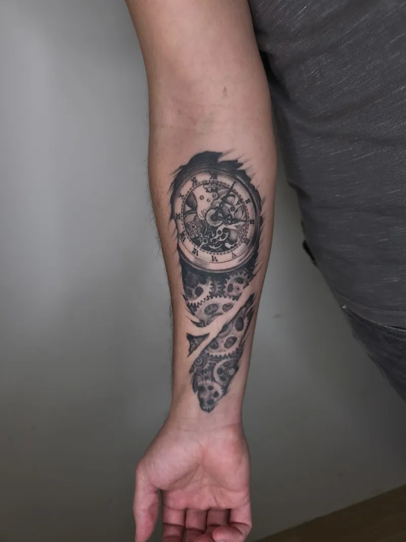 Galerie de tatouages 38 Circus Tattoo