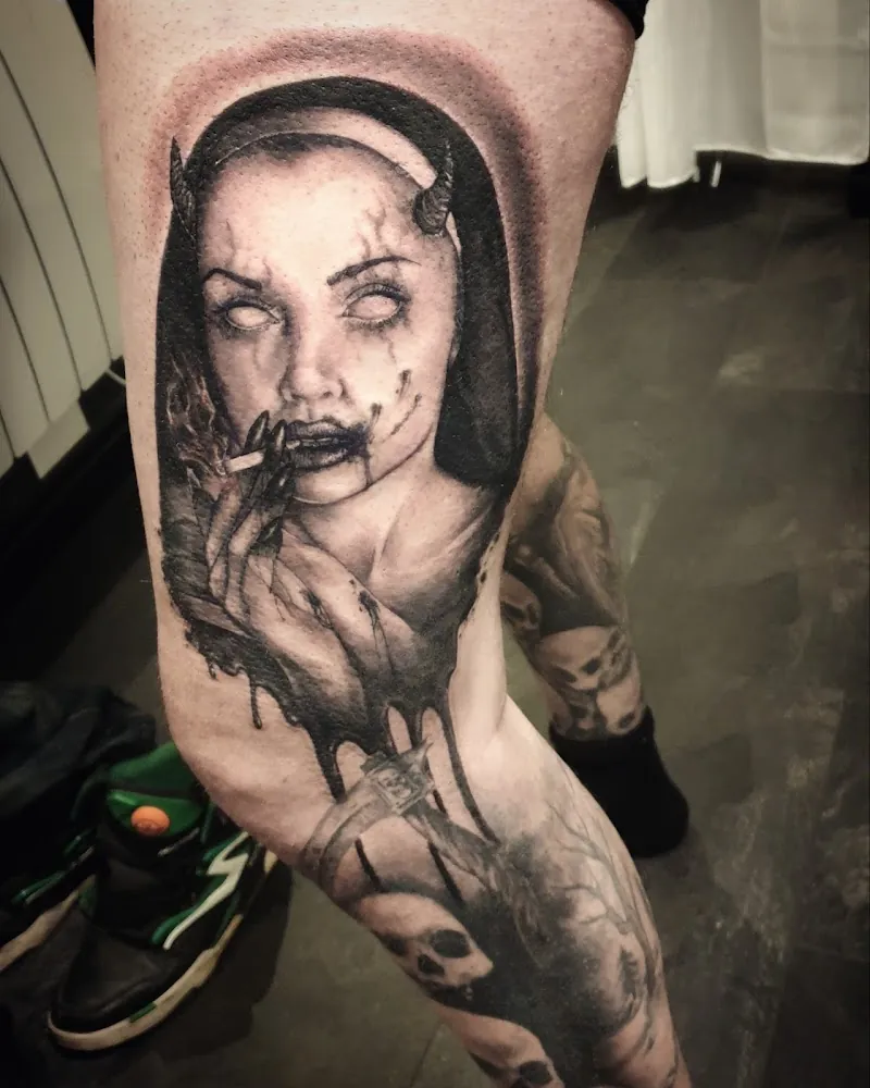 Deads Hamburger Tattoo