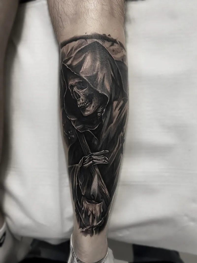 Galerie de tatouages 24 Frappe Chirurgicale