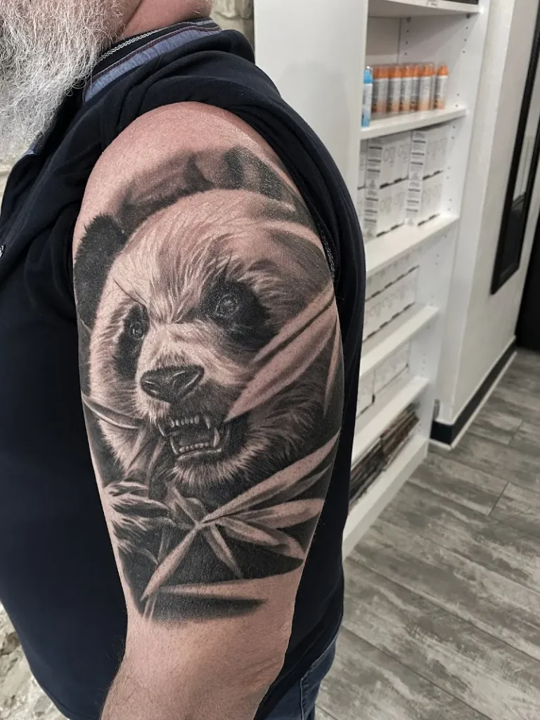 Frappe Chirurgicale Tattoo 6 768x1024