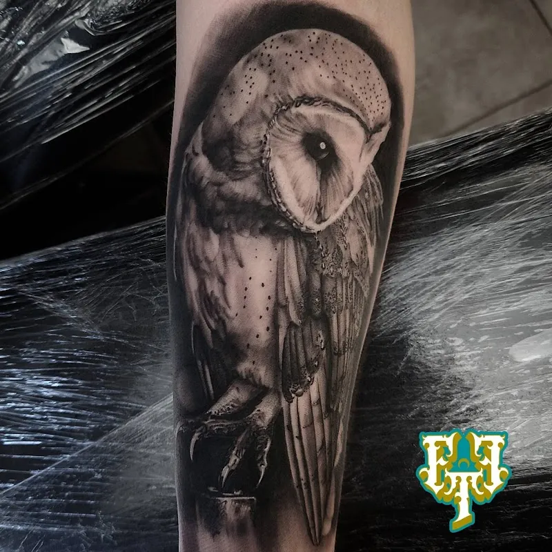 Galerie de tatouages 19 Fusion Tattoo Family Issoire