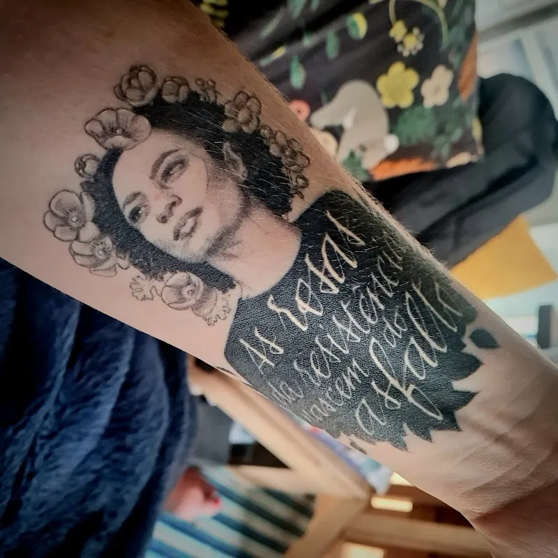 Galerie de tatouages 100 Georges Tattoos