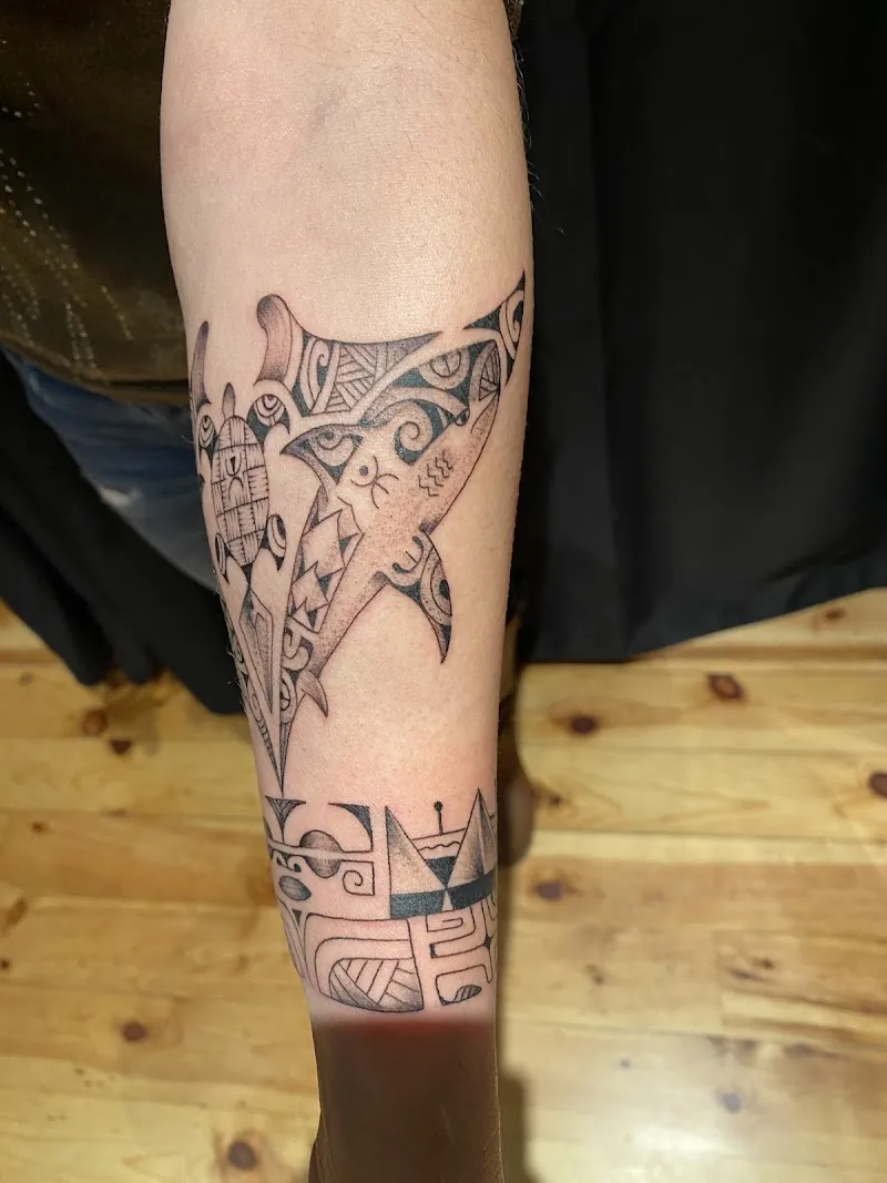 Galerie de tatouages 74 Hiroa Maohi Tatau