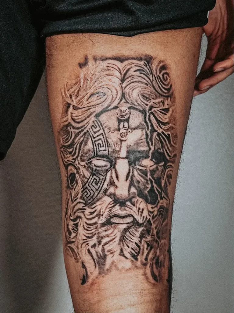 Joe Turner Le Studio Tattoo 4 768x1024