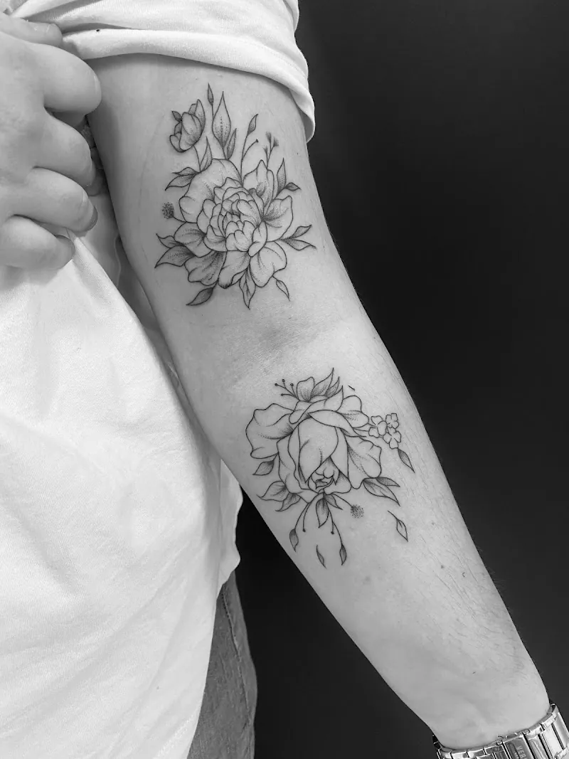 Galerie de tatouages 79 Jolie Piqûre