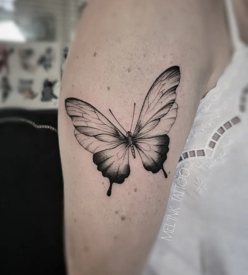 Galerie de tatouages 47 L'Abeille Bleue