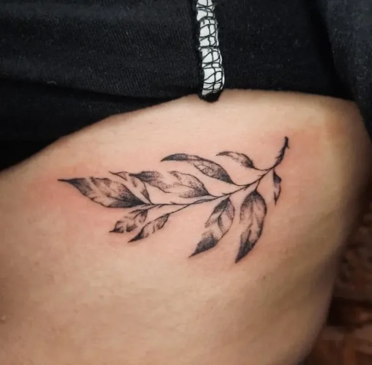 LYON TATTOO SHOP 4 768x753