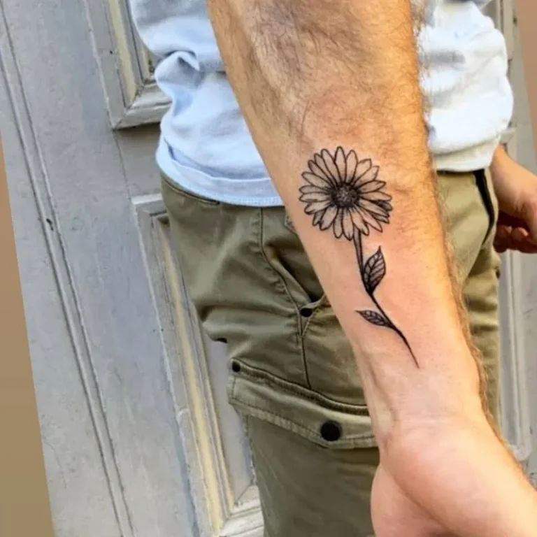 LYON TATTOO SHOP 6 768x768