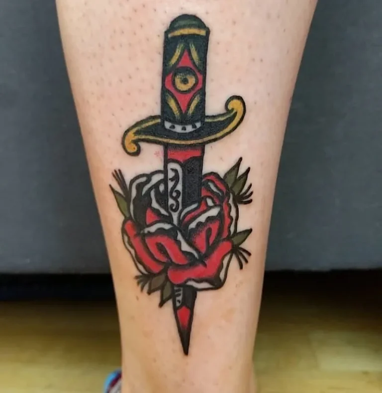 LYON TATTOO SHOP 7 768x789
