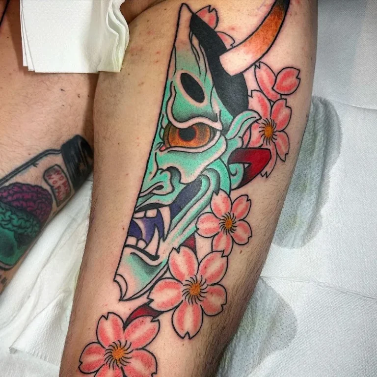 La 11e porte Tattoo Club 6 768x768