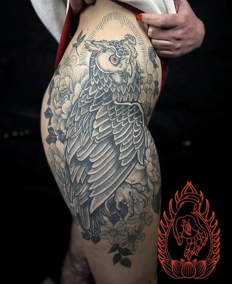 Galerie de tatouages 51 Le Perce Muraille St Michel
