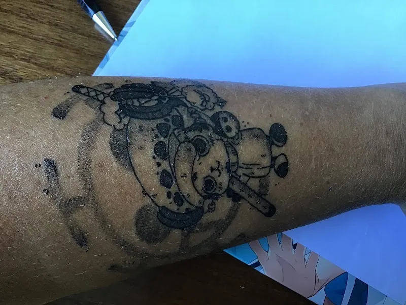 Galerie de tatouages 34 Les Glycines