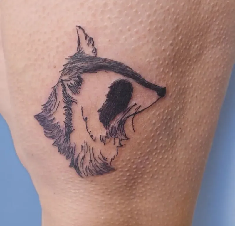 Galerie de tatouages 49 L'Iris Pourpre