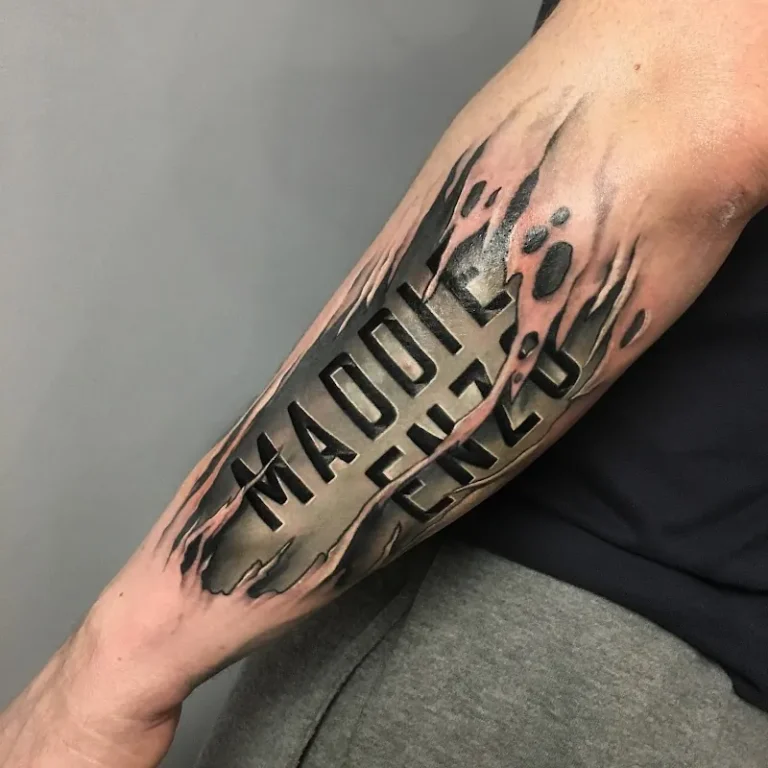 Living Colours Tattoo 6 768x768